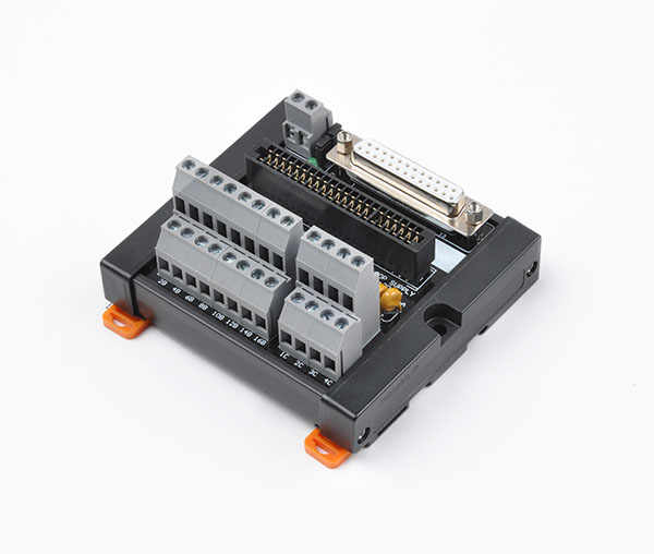 ͨ�þo���͔�(sh��)��ݔ����Ӱ� Q-16DI-NS