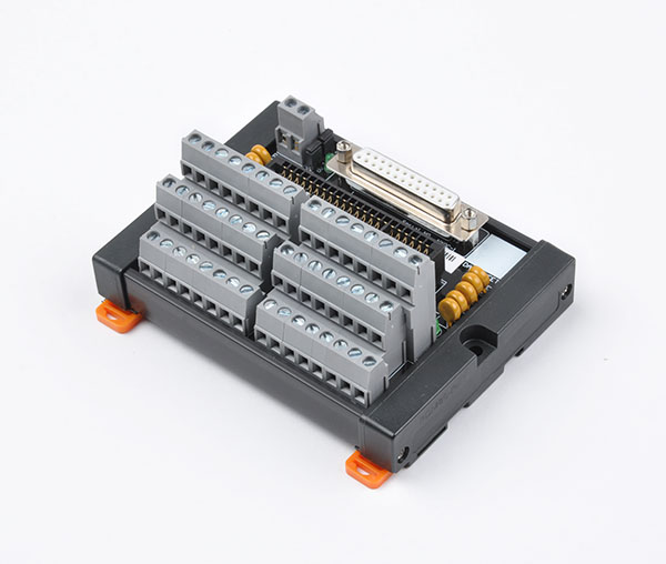 ͨ�þo���͔�(sh��)��ݔ����Ӱ� Q-16DI